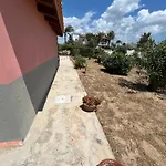 Casa Dei Fiordalisi 이스피카